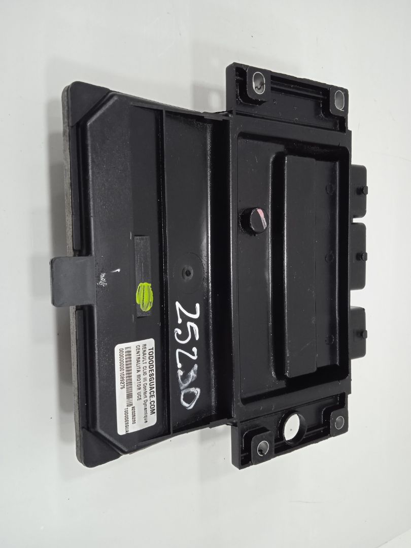 Centralita motor uce renault clio iii confort dynamique
