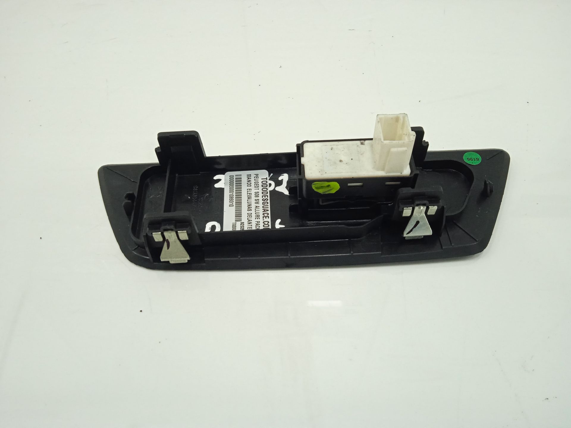 Mando elevalunas delantero derecho peugeot 508 sw allure pack
