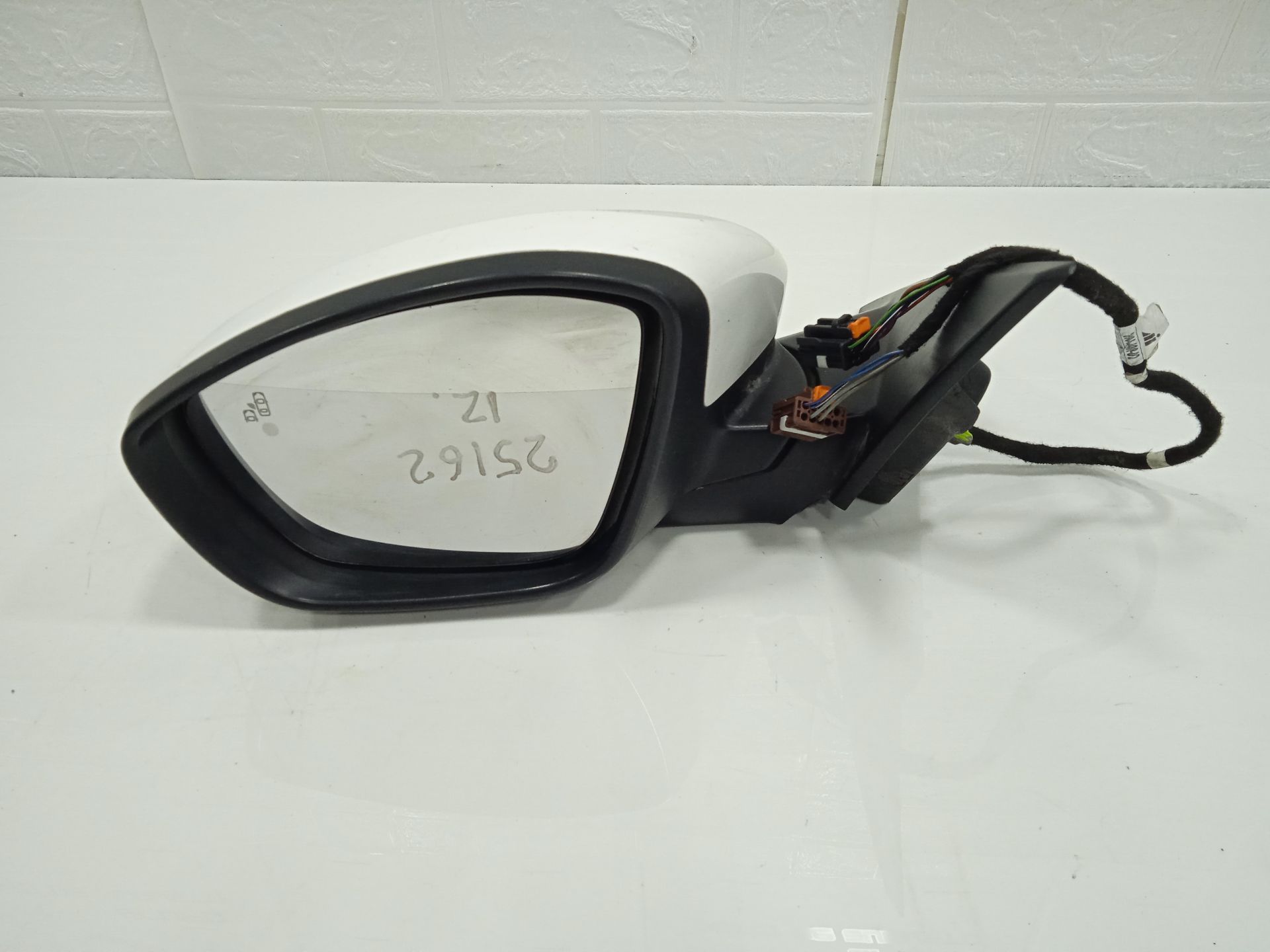 Retrovisor izquierdo peugeot 508 sw allure pack