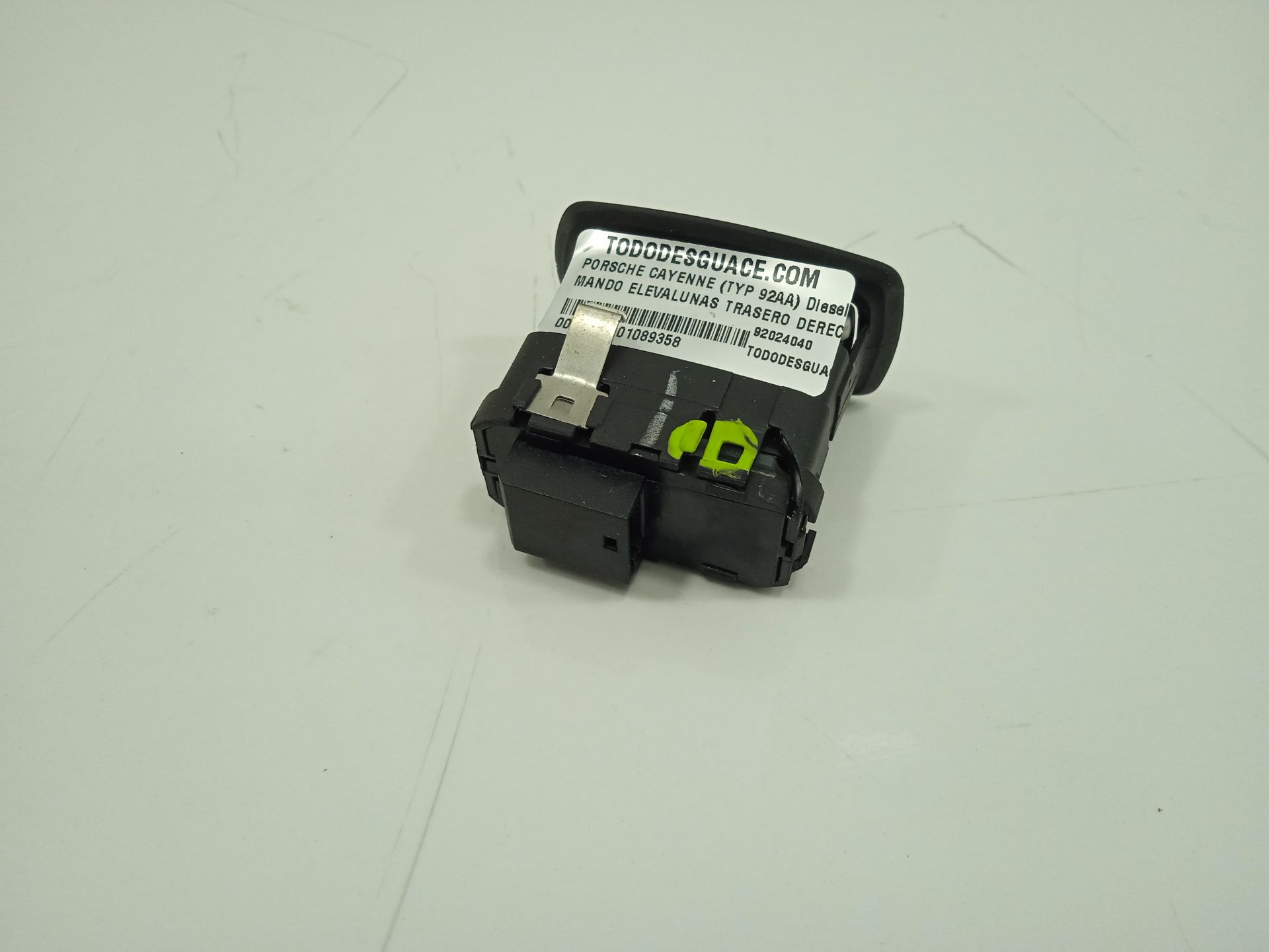 Mando elevalunas trasero derecho porsche cayenne (tipo 92a) diesel