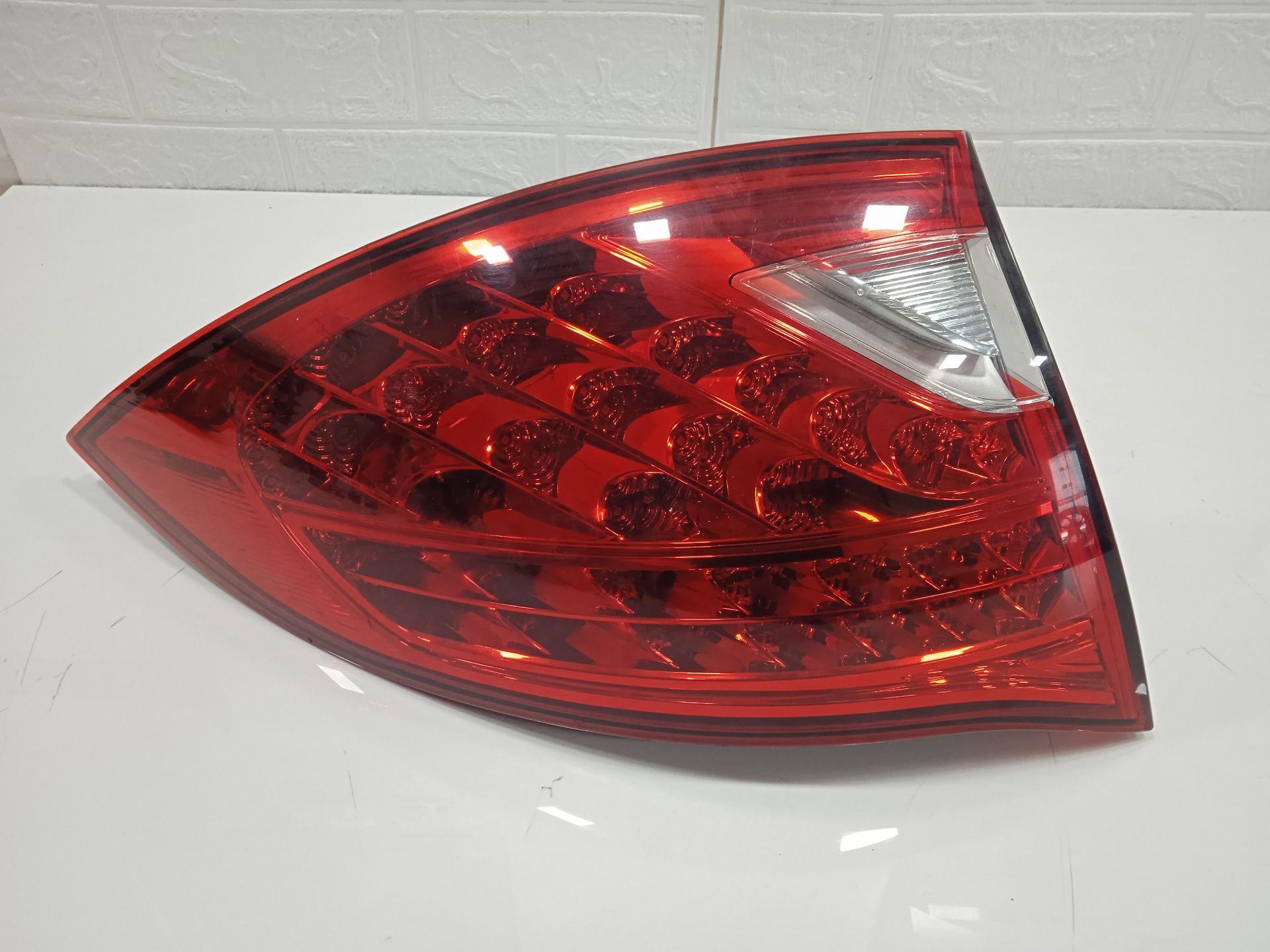 Piloto trasero izquierdo porsche cayenne (tipo 92a) diesel