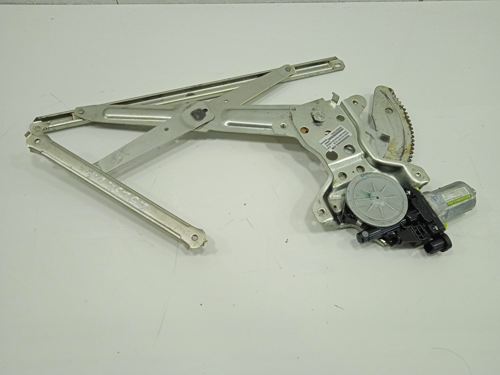 Elevalunas delantero derecho suzuki alto (amf310) ga