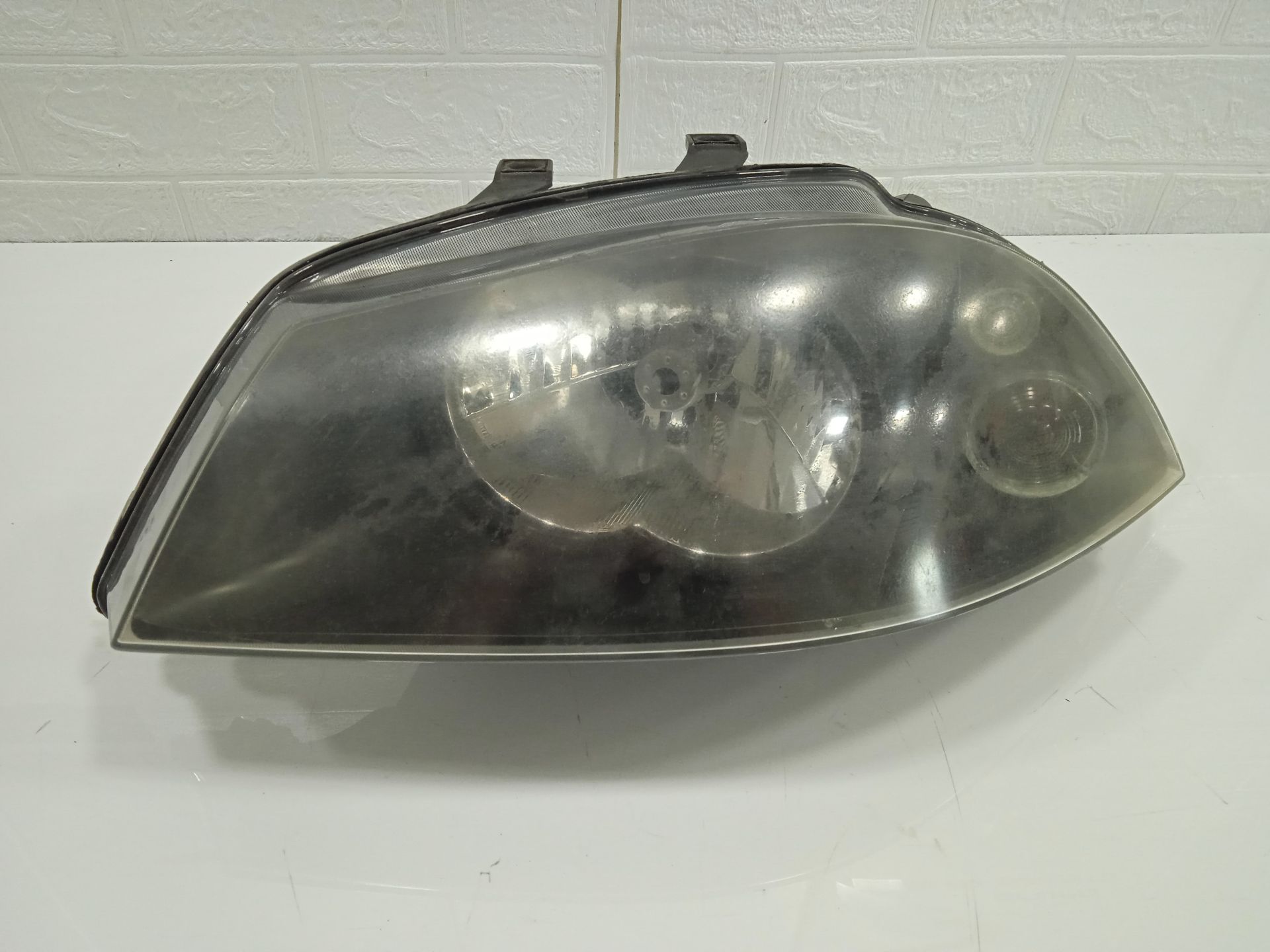 Faro izquierdo seat ibiza (6l1) cool