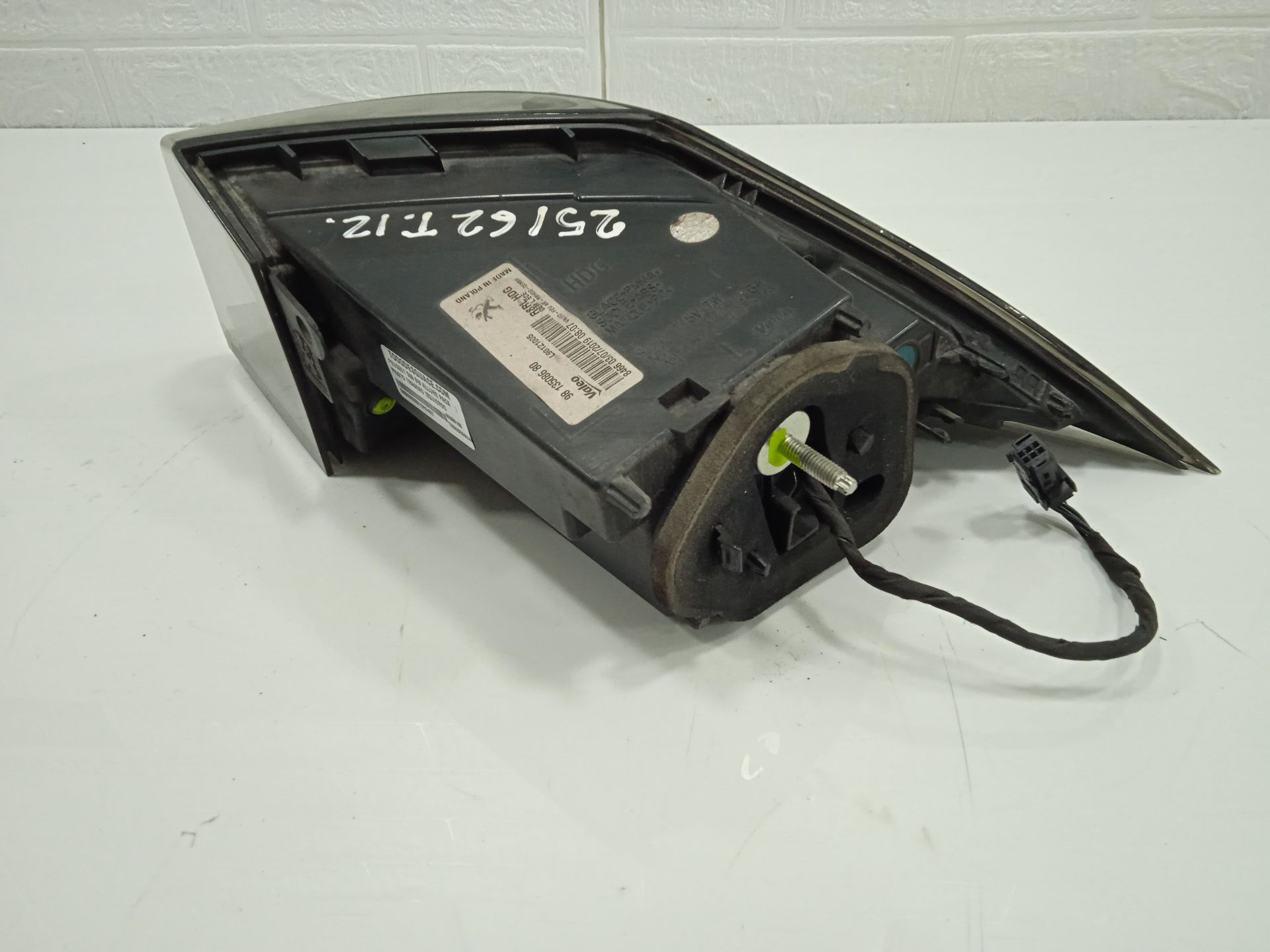 Piloto trasero izquierdo peugeot 508 sw allure pack