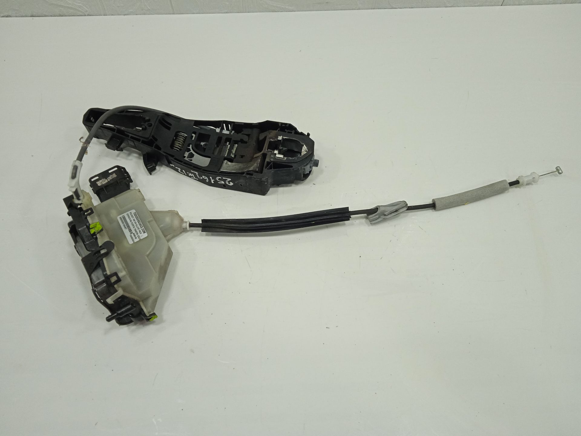 Cerradura puerta trasera izquierda peugeot 508 sw allure pack