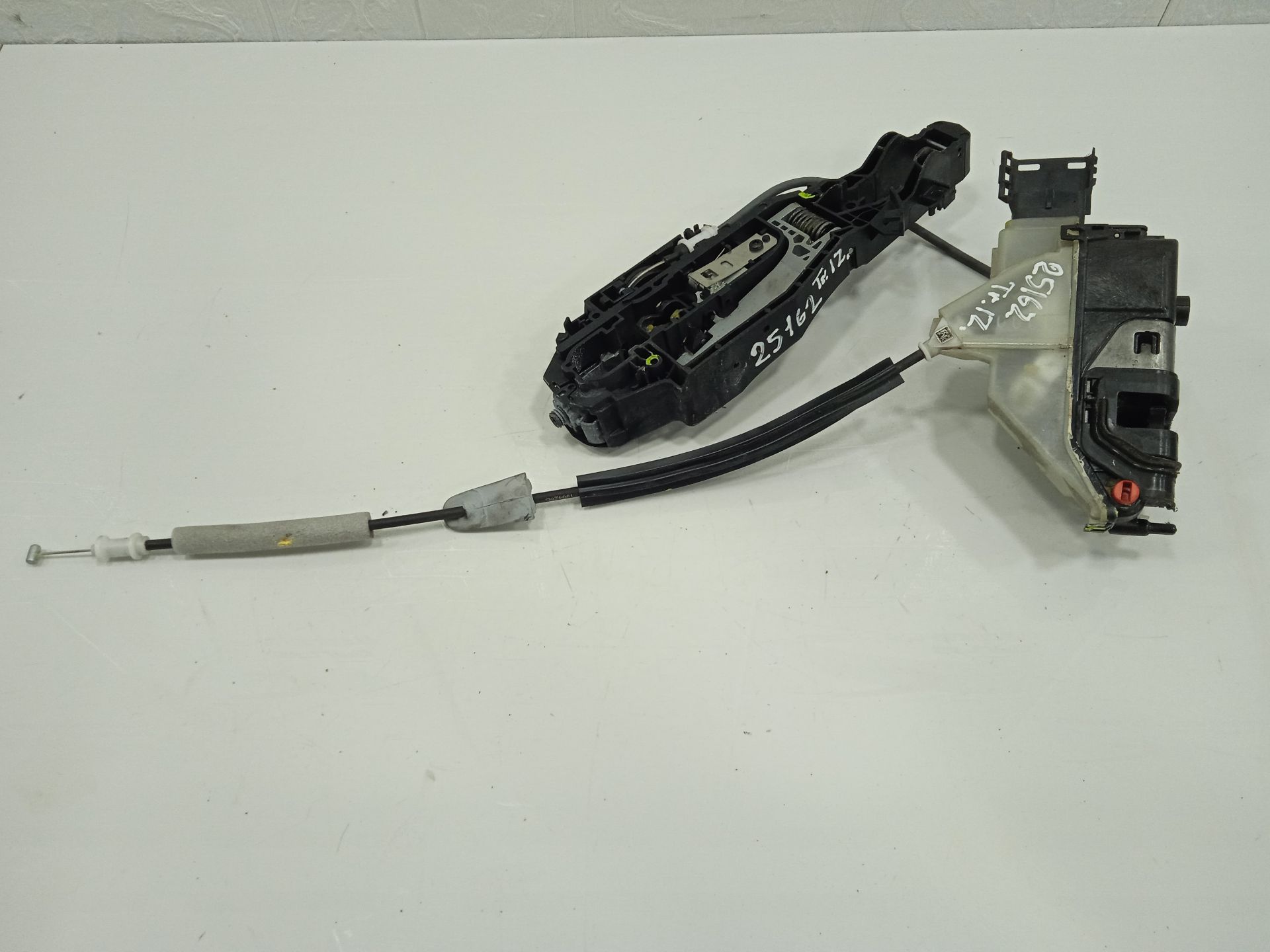 Cerradura puerta trasera izquierda peugeot 508 sw allure pack