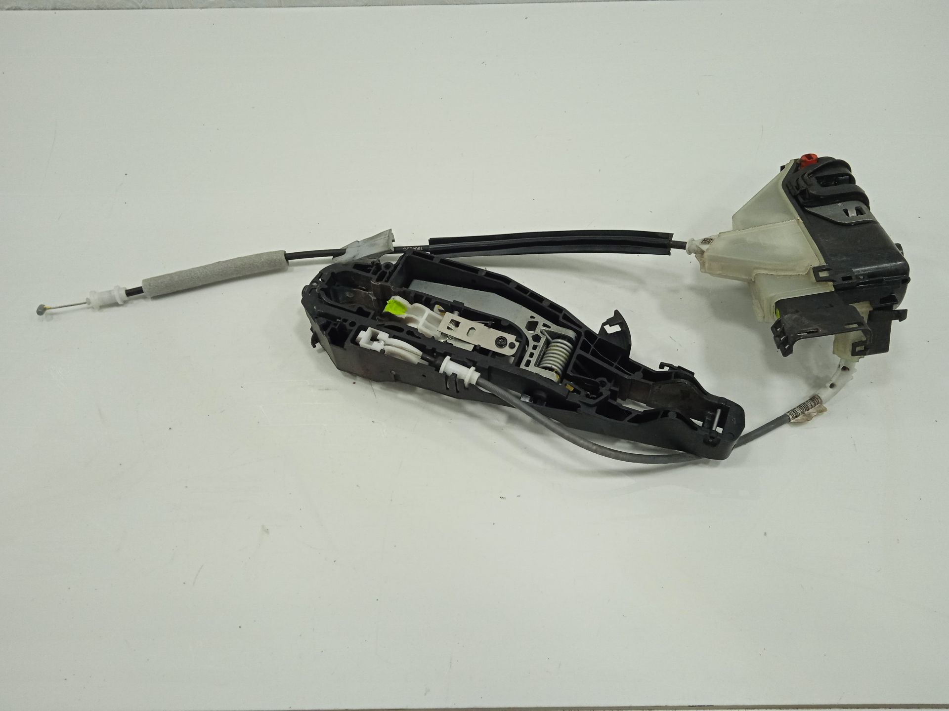 Cerradura puerta trasera derecha peugeot 508 sw allure pack