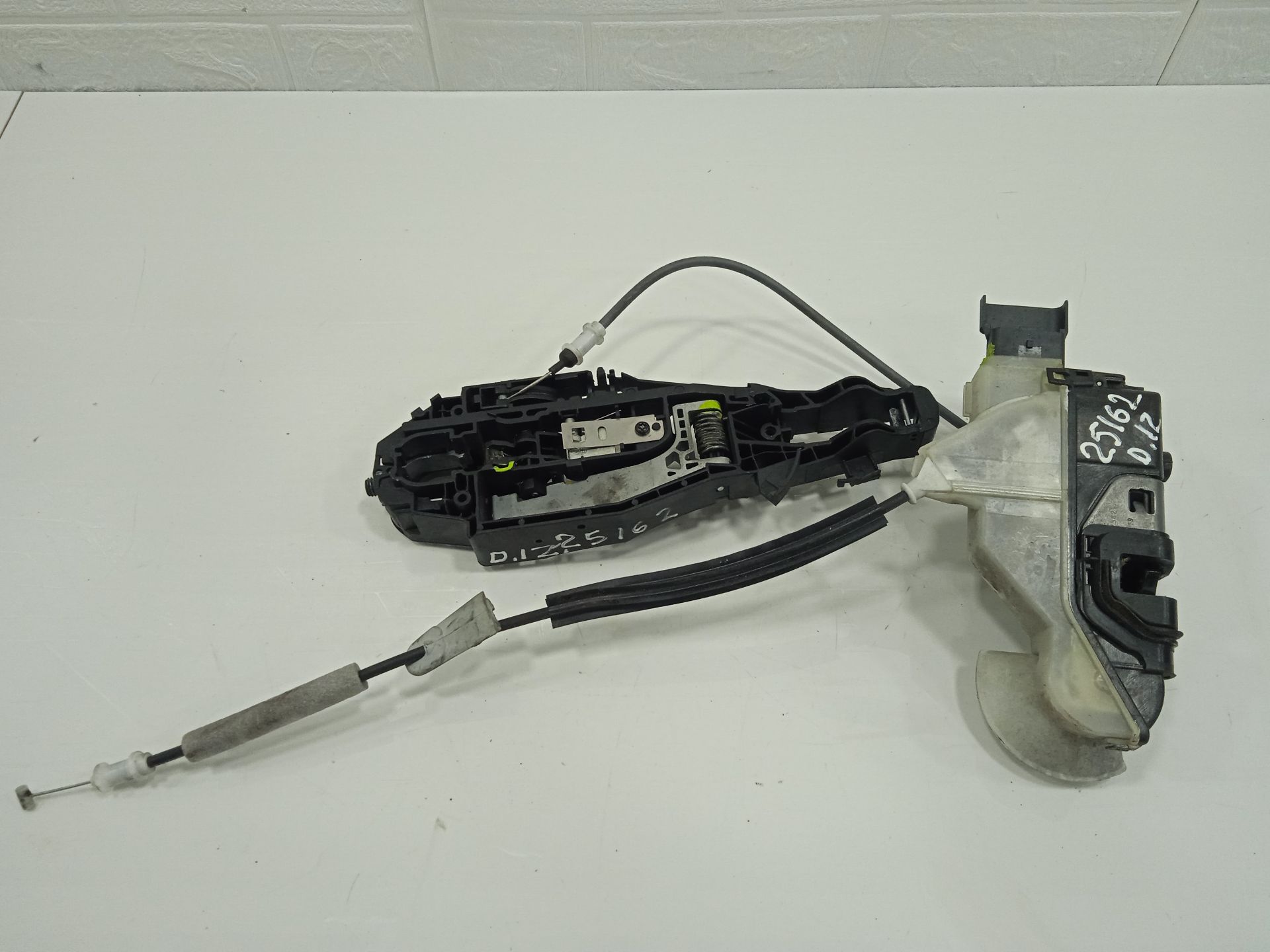 Cerradura puerta delantera izquierda peugeot 508 sw allure pack