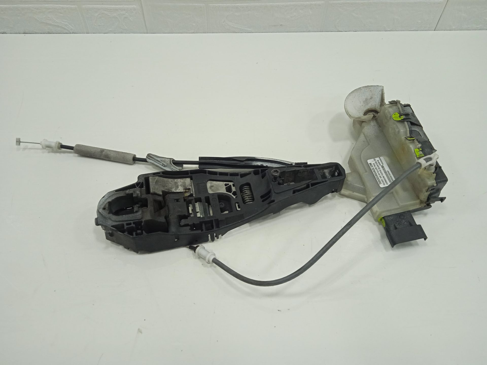 Cerradura puerta delantera izquierda peugeot 508 sw allure pack