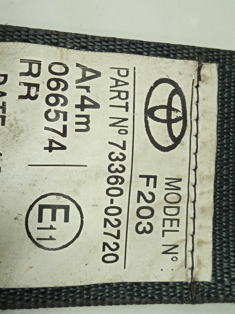 Cinturon seguridad trasero derecho toyota auris (e18) active