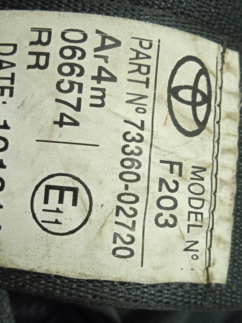 Cinturon seguridad trasero izquierdo toyota auris (e18) active