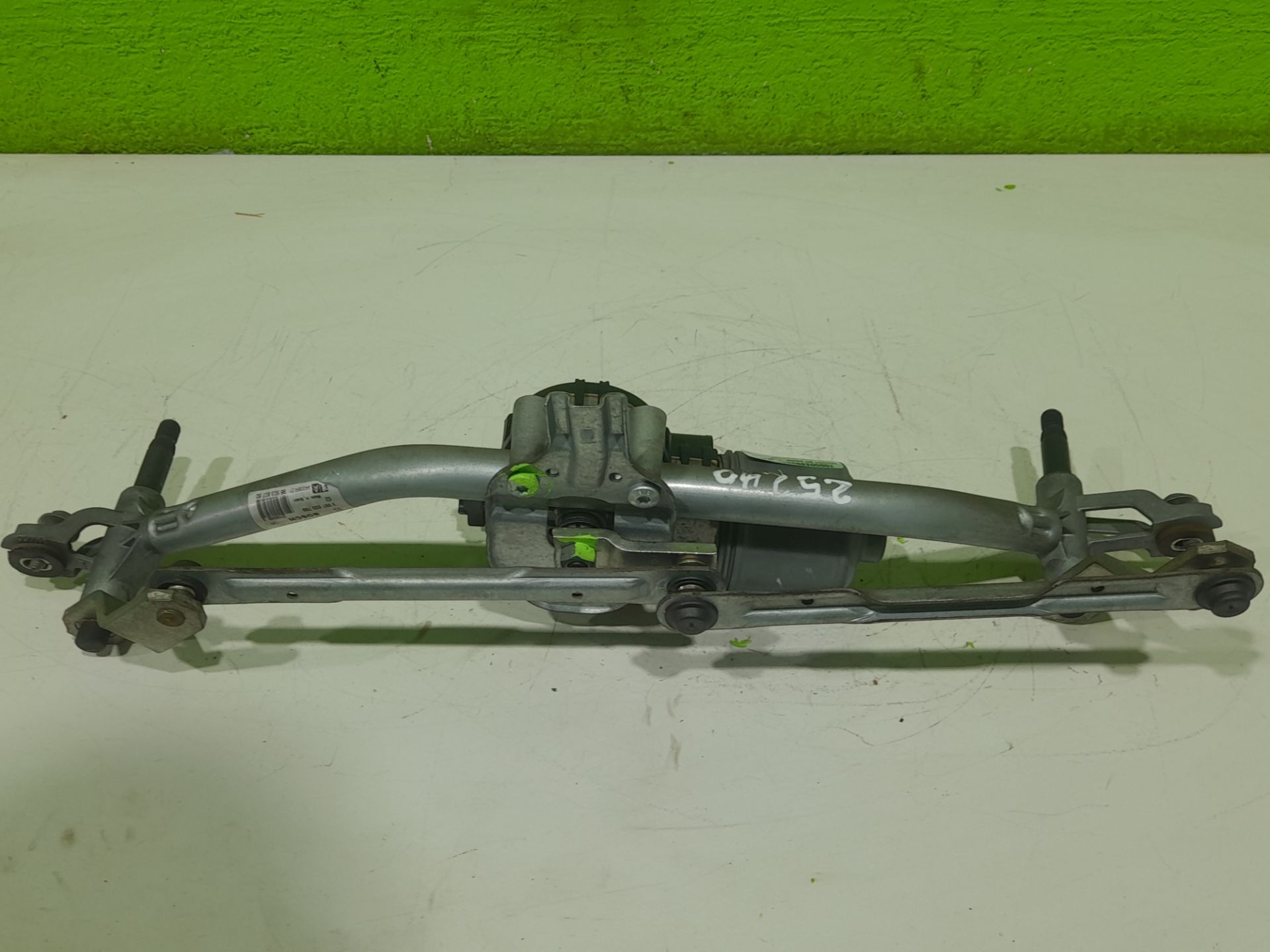 Motor limpia delantero peugeot 207 confort
