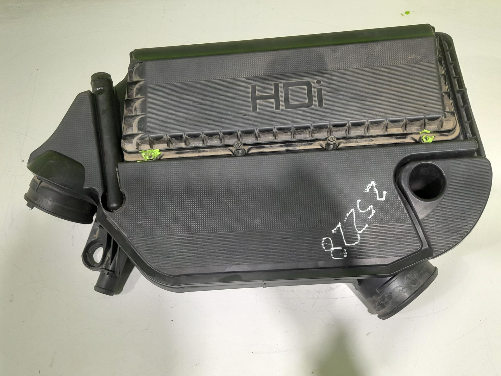 Caja filtro aire peugeot bipper tepee active