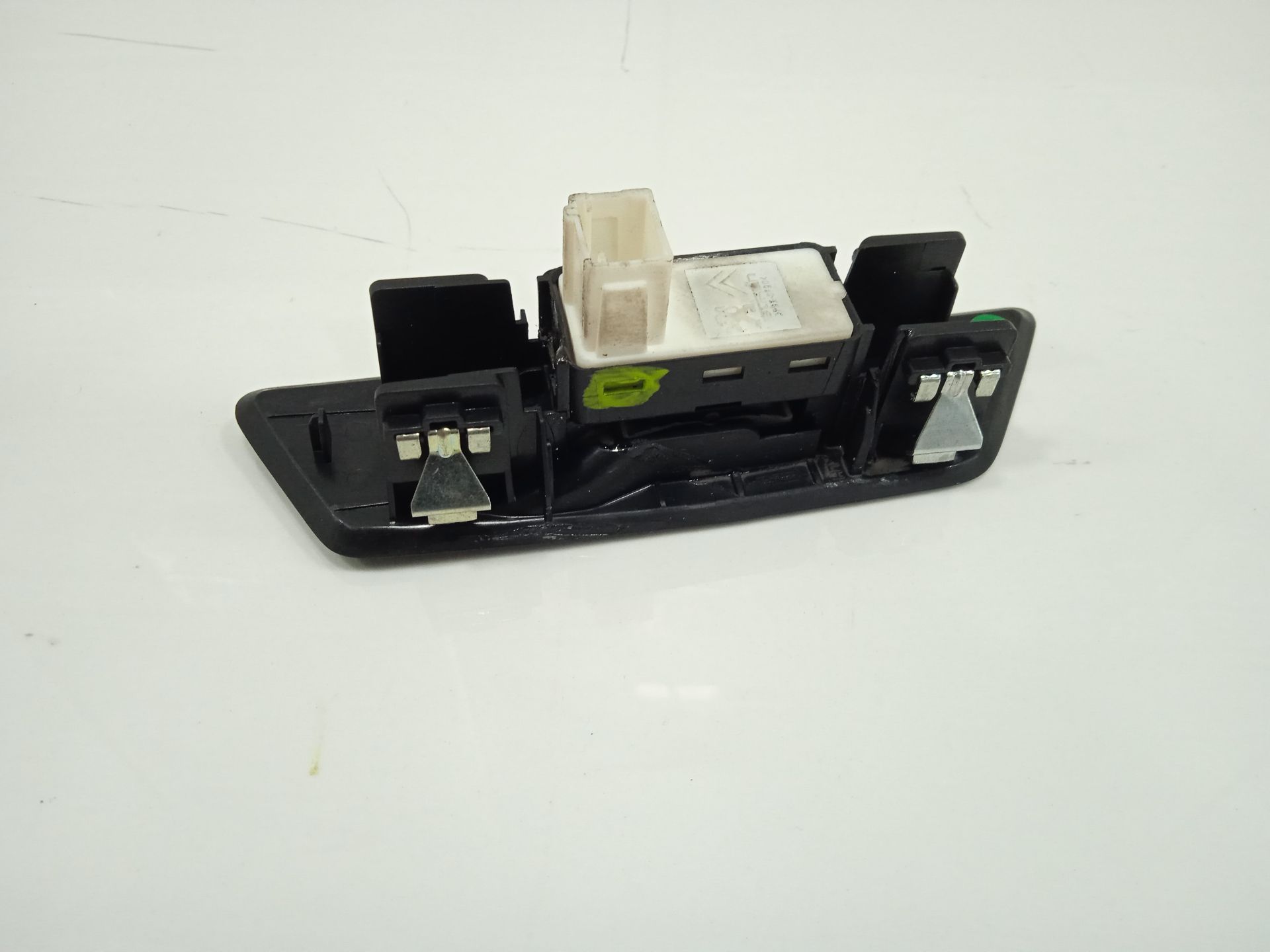 Mando elevalunas trasero izquierdo peugeot 508 sw allure pack