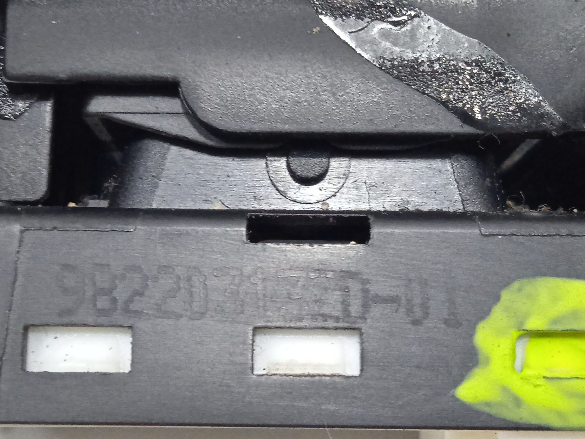 Mando elevalunas trasero izquierdo peugeot 508 sw allure pack