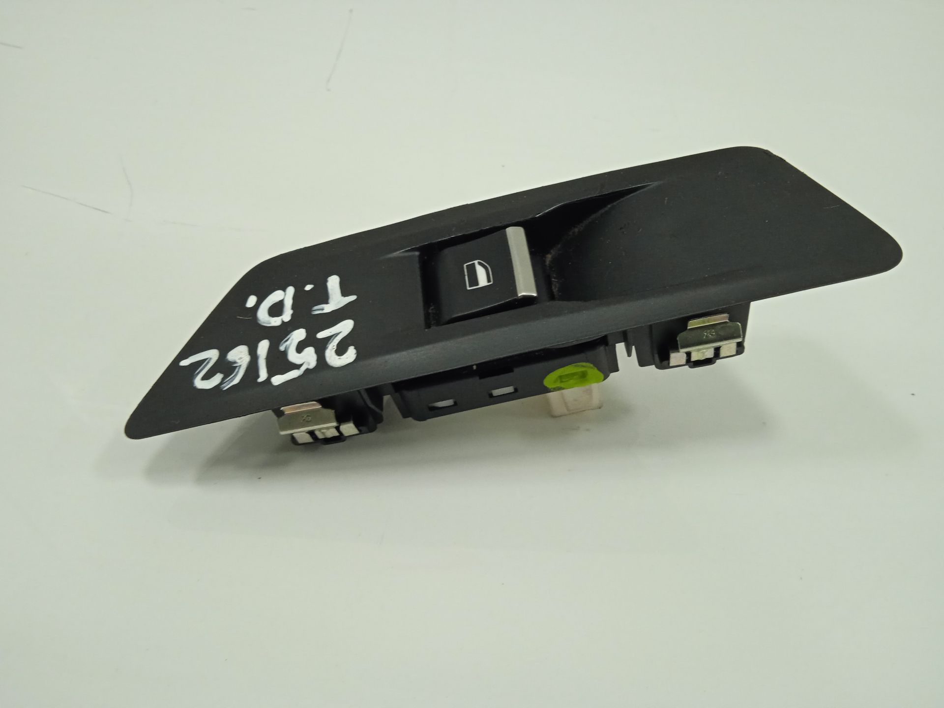 Mando elevalunas trasero derecho peugeot 508 sw allure pack