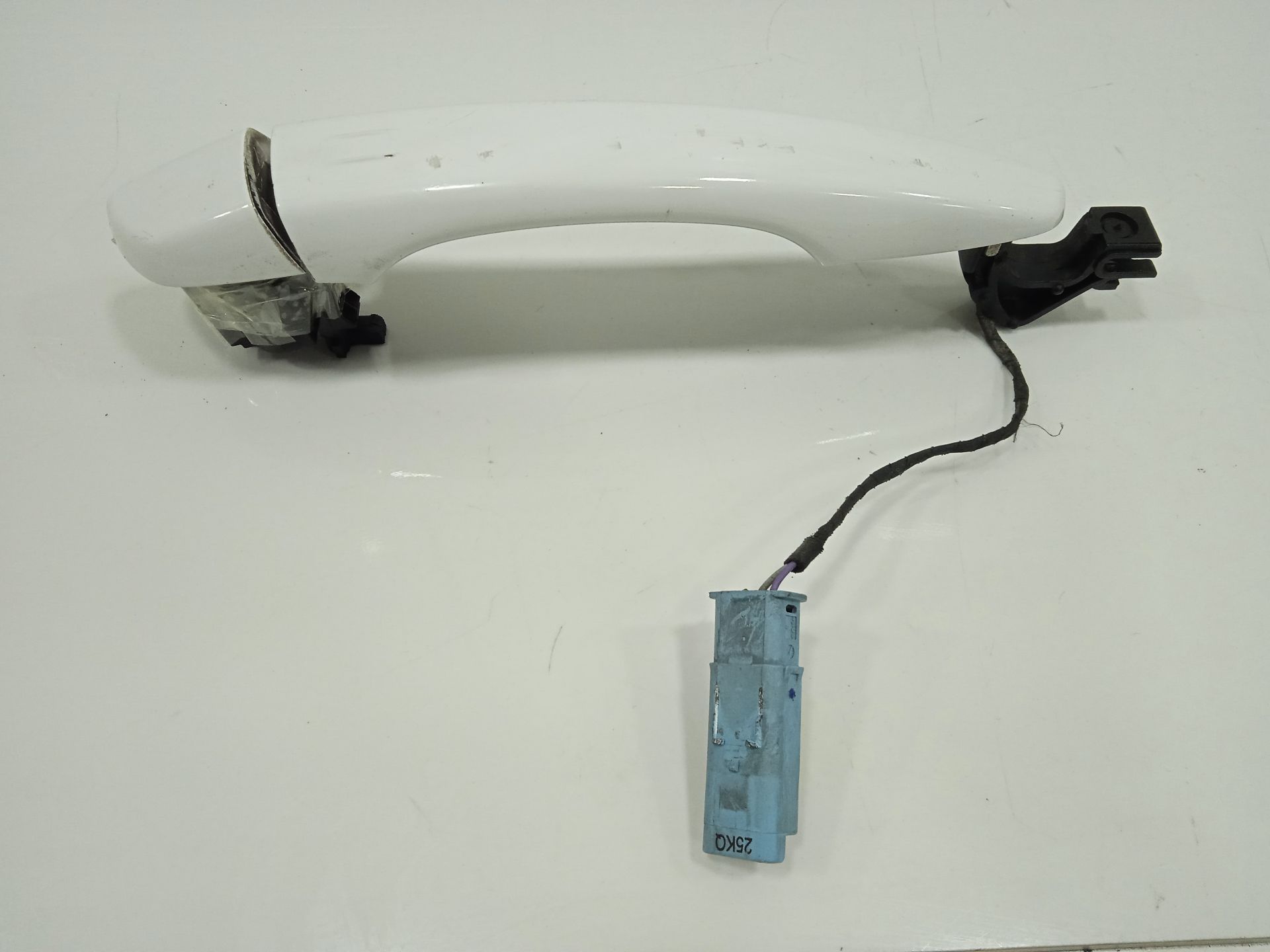 Maneta exterior delantera derecha peugeot 508 sw allure pack
