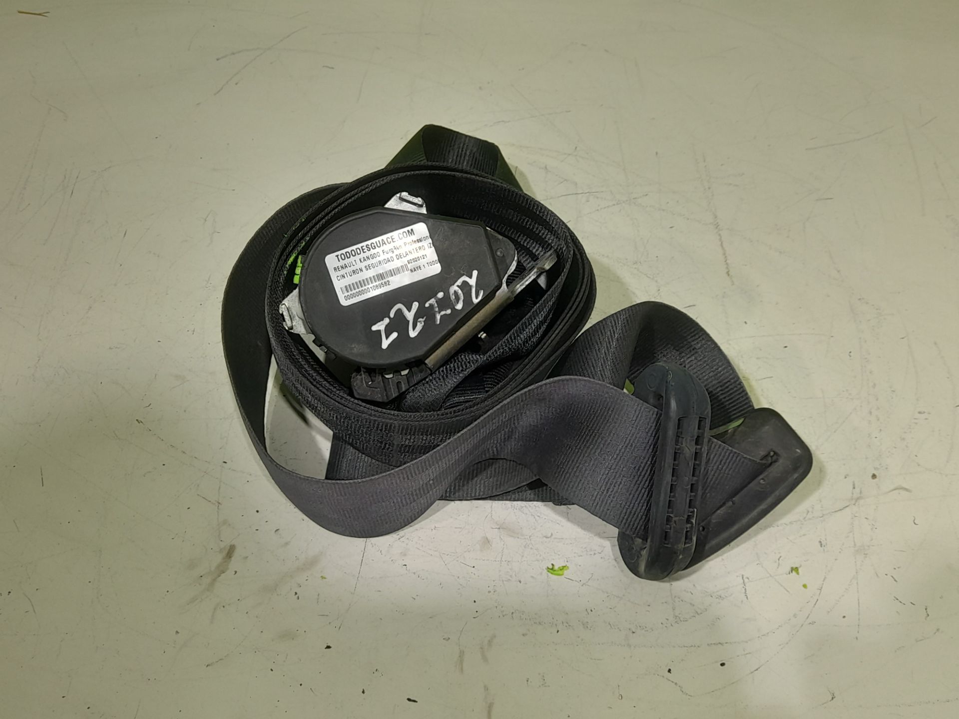 Cinturon seguridad delantero izquierdo furgón professional