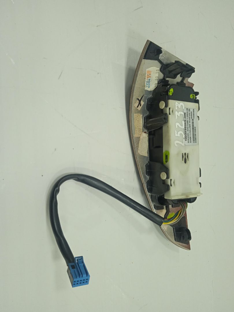 Mando elevalunas delantero izquierdo mercedes-benz clase c (bm 203) berlina 240 (203.061)