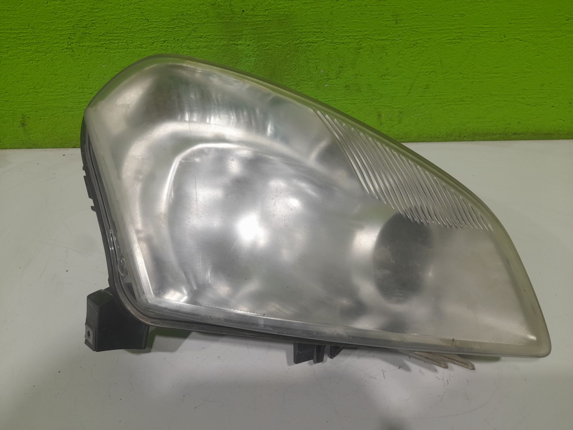 Faro derecho nissan qashqai (j10) acenta