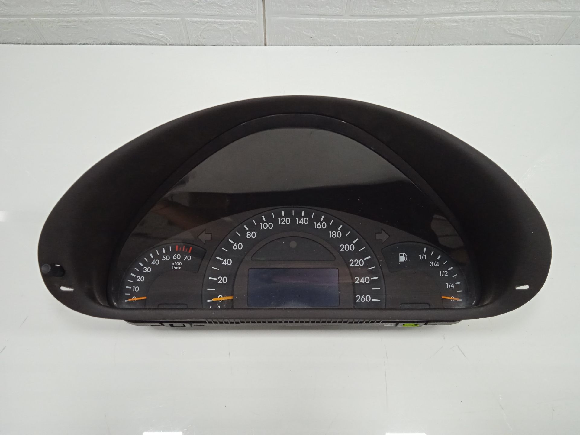 Cuadro instrumentos mercedes-benz clase c (bm 203) berlina 240 (203.061)