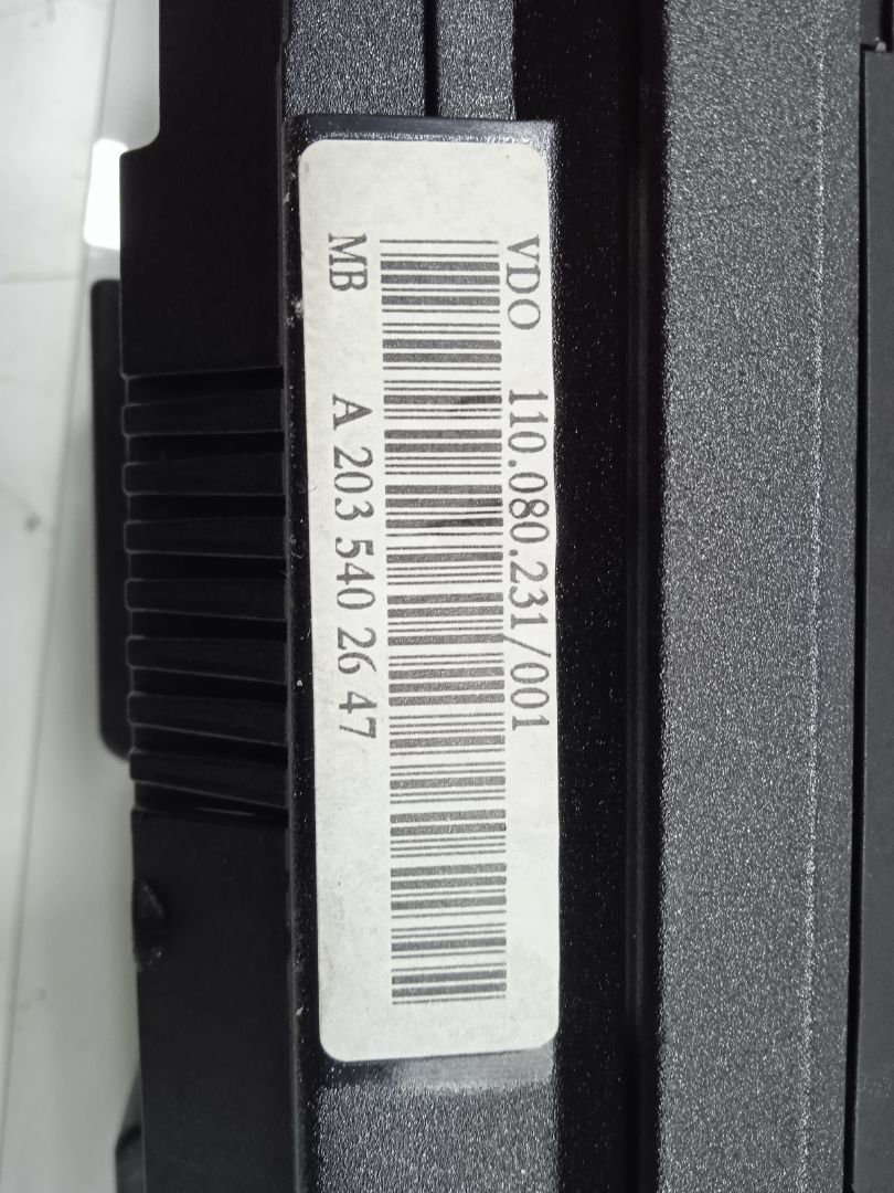 Cuadro instrumentos mercedes-benz clase c (bm 203) berlina 240 (203.061)