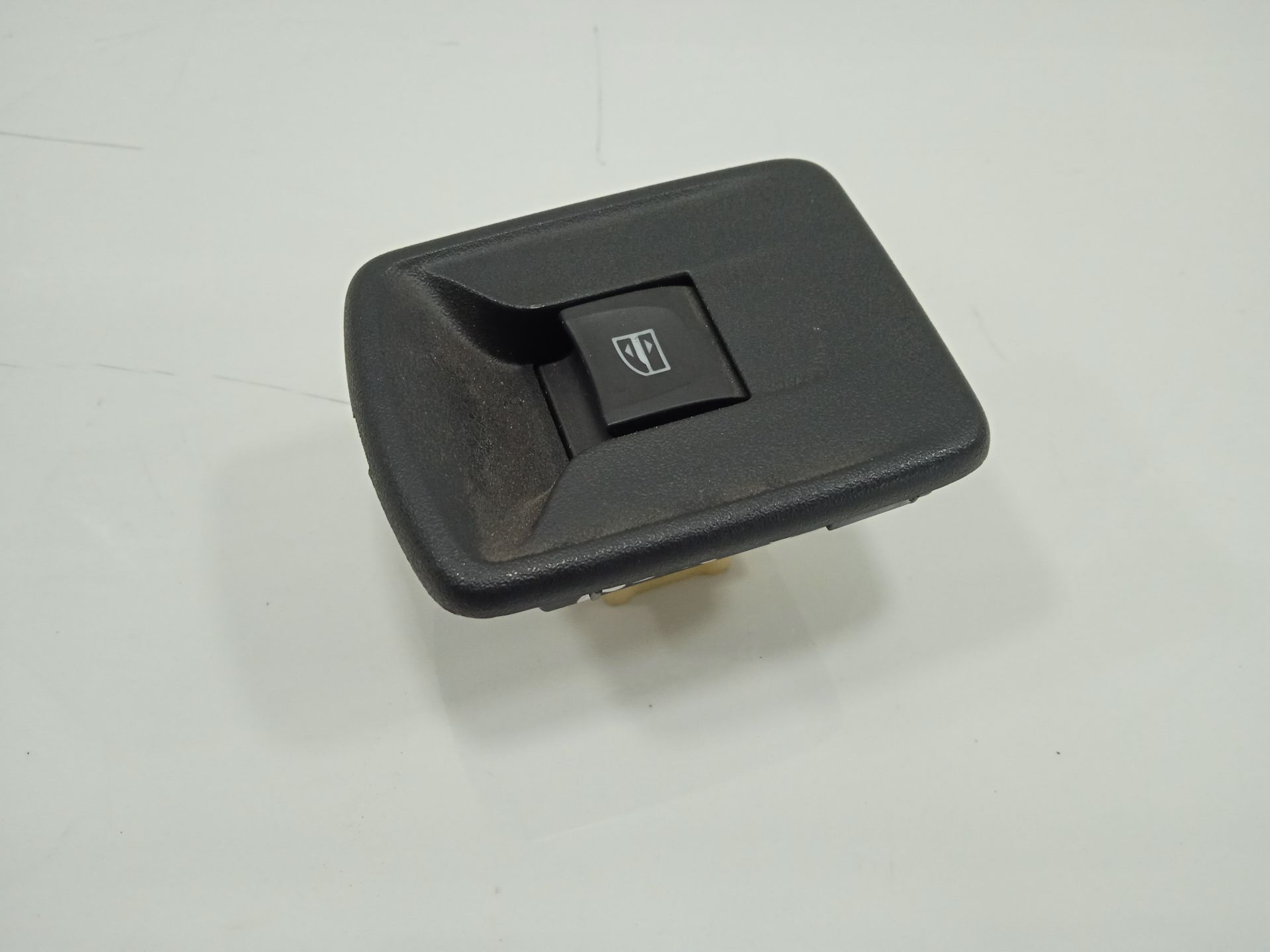 Mando elevalunas delantero derecho dacia sandero ii stepway comfort