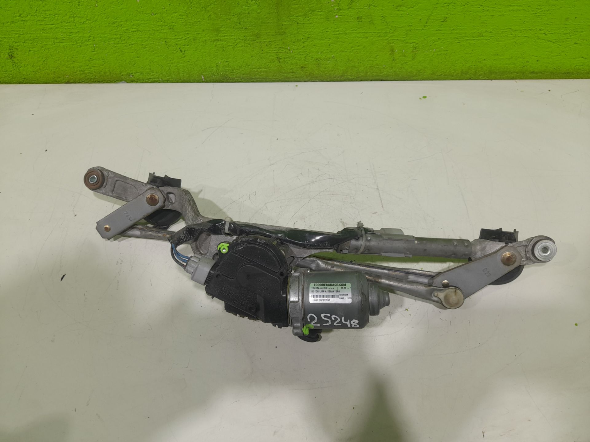 Motor limpia delantero toyota auris (e15) luna+