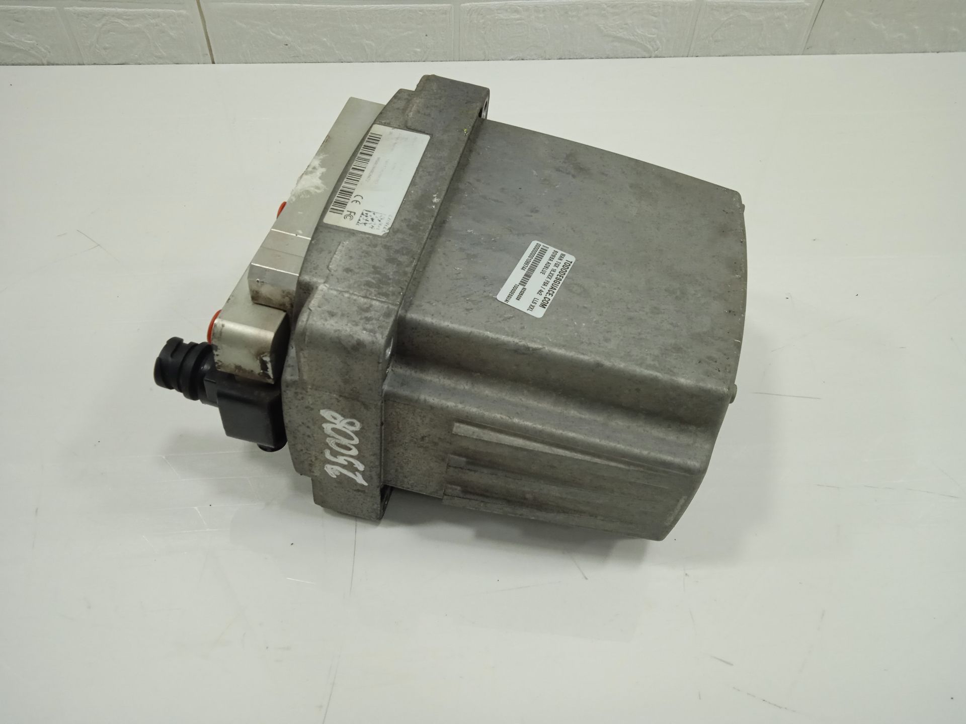 No identificado man tgx 18.xxx (2007) fsa  4x2   lls xxl