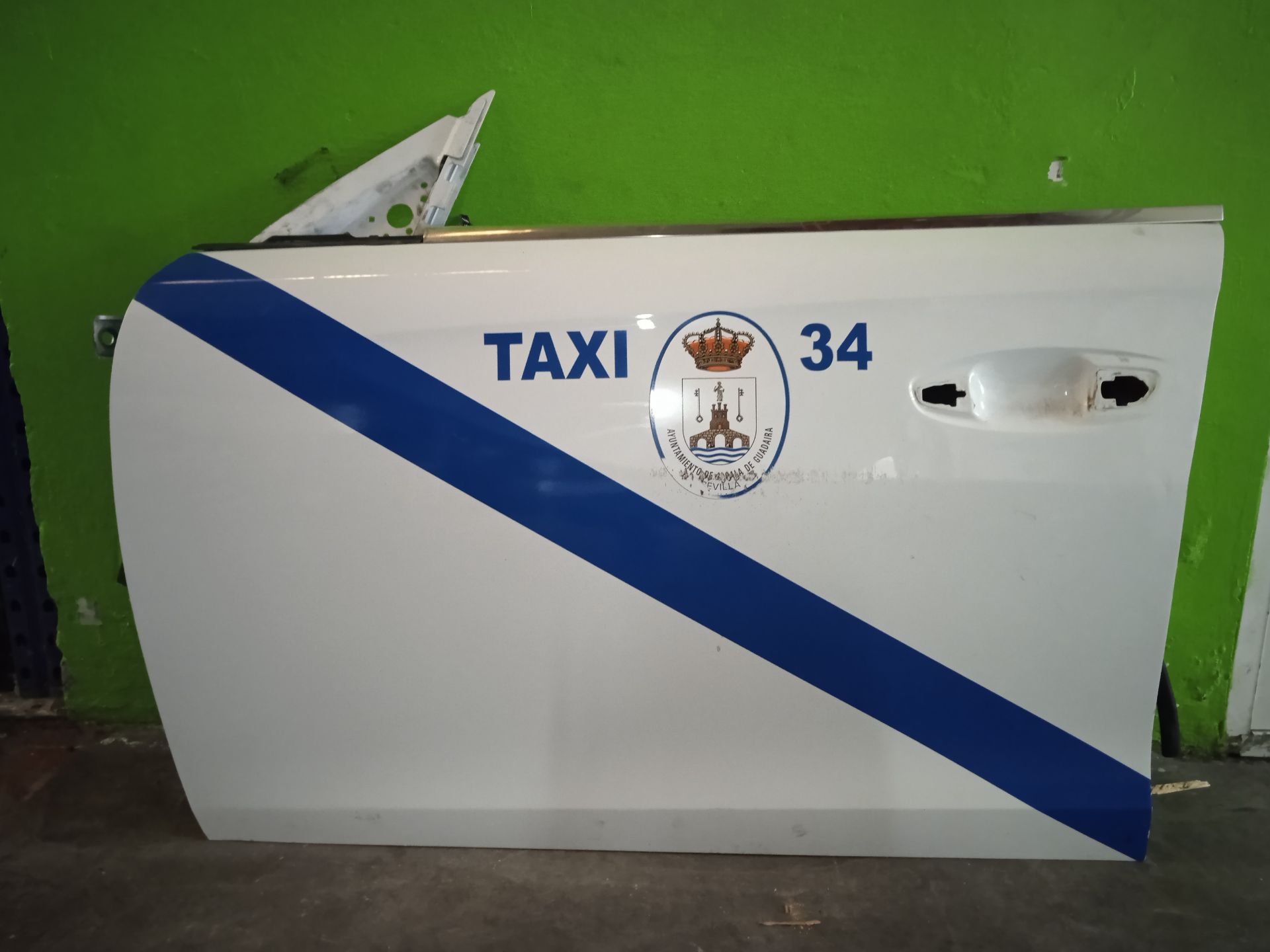 Puerta delantera izquierda peugeot 508 sw allure pack