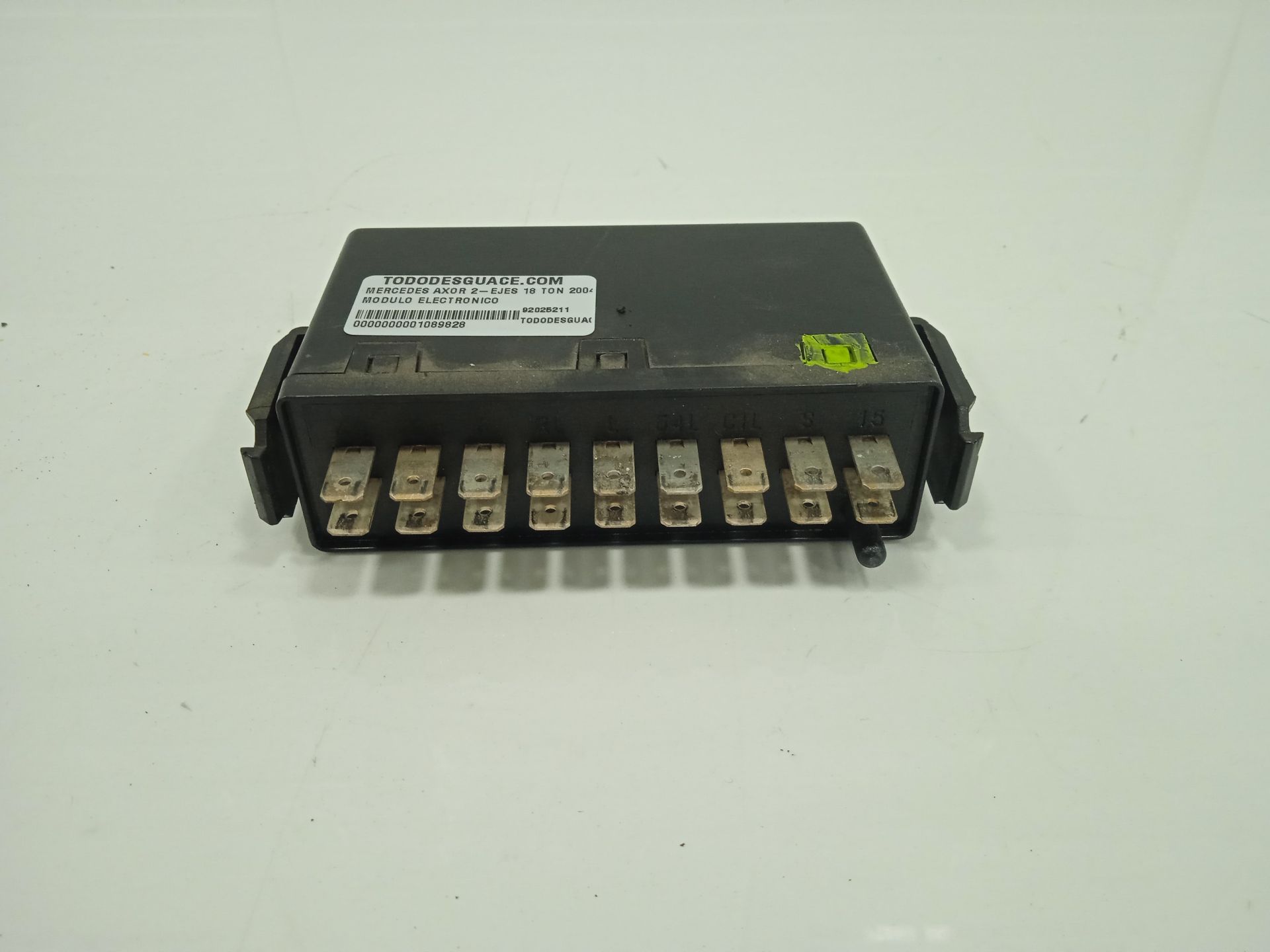 Modulo electronico mercedes-benz axor 2 cr 2-ejes 18 t bm 944 95024 (2004) 