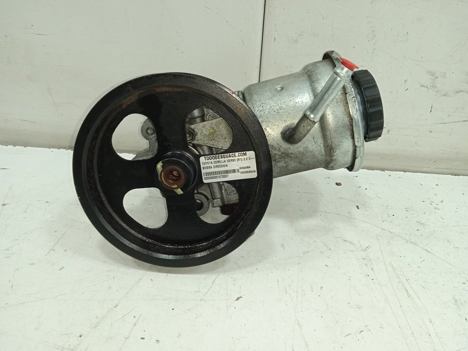 Bomba direccion toyota corolla verso (r1) 2.2 d4d luna