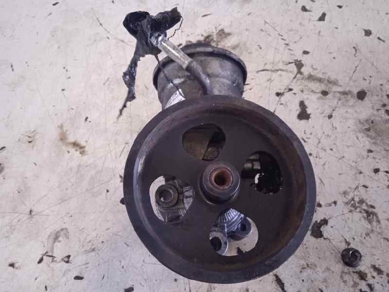 Bomba direccion toyota corolla verso (r1) 2.2 d4d luna