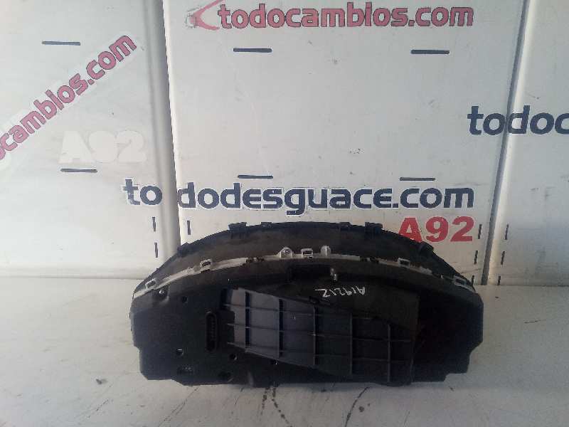 Cuadro instrumentos toyota yaris (ksp9scp9nlp9) active