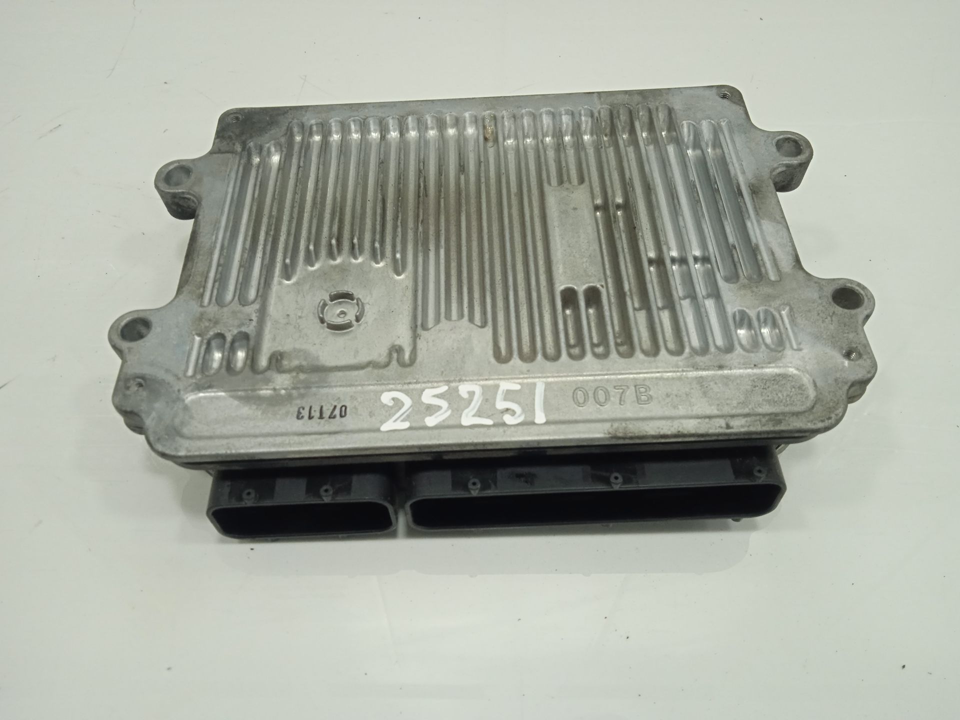 Centralita motor uce mazda cx-3 (dk) centerline