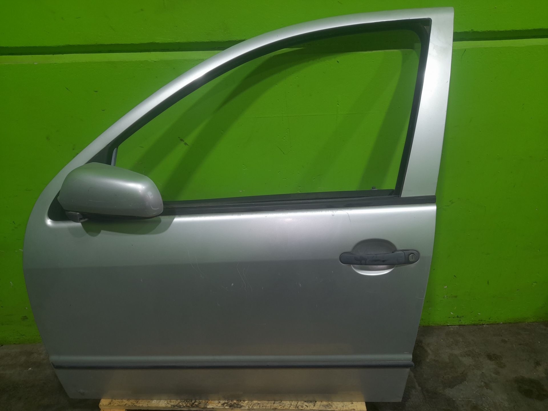 Puerta delantera izquierda skoda fabia (6y26y3) 