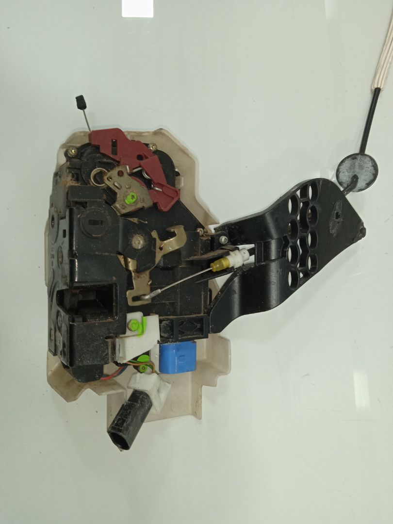 Cerradura puerta trasera izquierda volkswagen touareg (7l6) v6 tdi