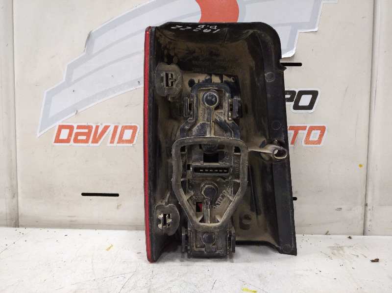Piloto trasero derecho peugeot partner (s1)(07.1996) break