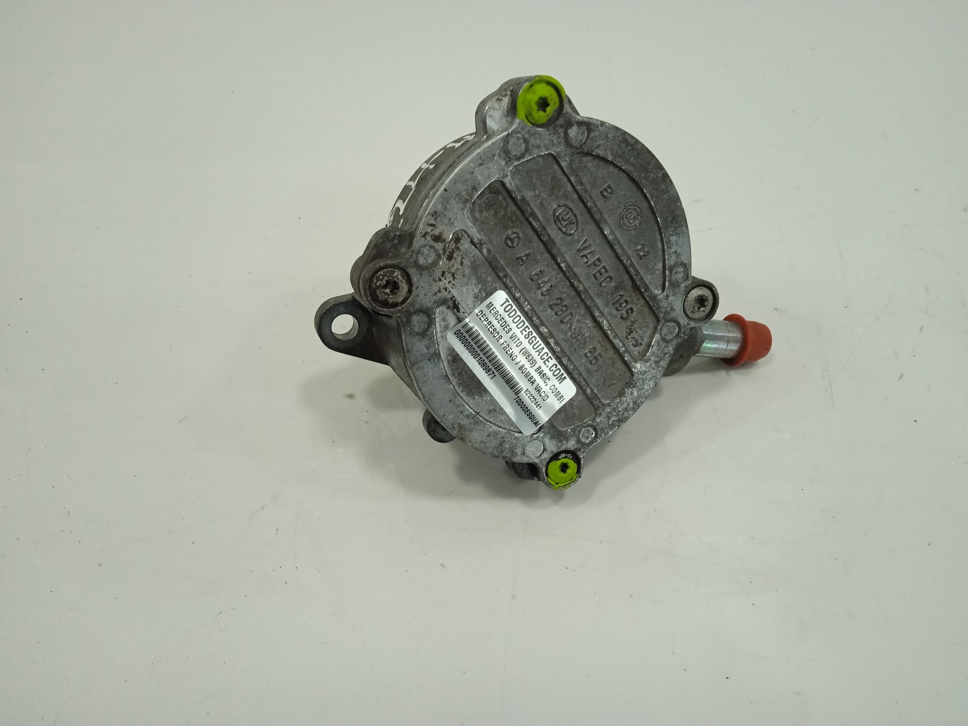 Depresor freno / bomba vacio mercedes-benz vito basic-kombi (639) 111  cdi  compacto  (639.601)
