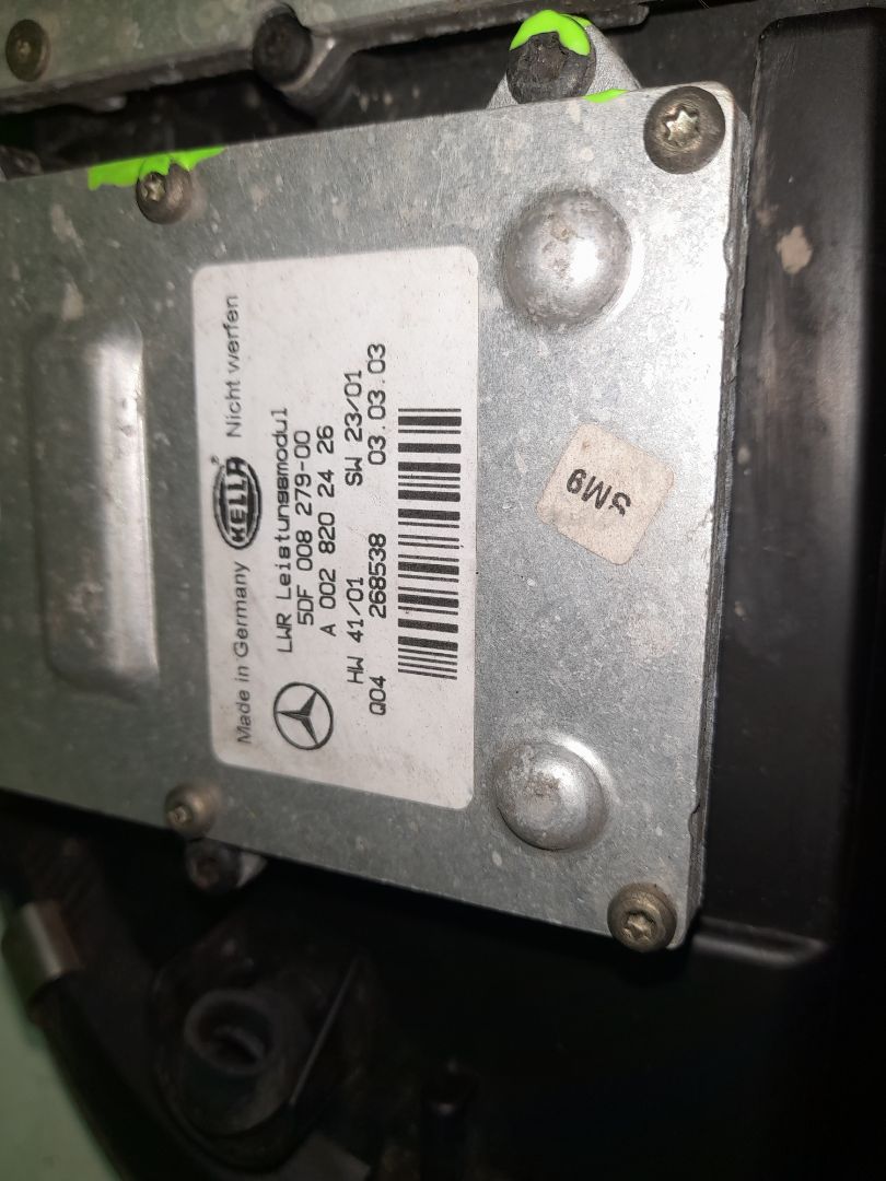 Faro izquierdo mercedes-benz clase e (bm 211) berlina e 270 cdi (211.016)