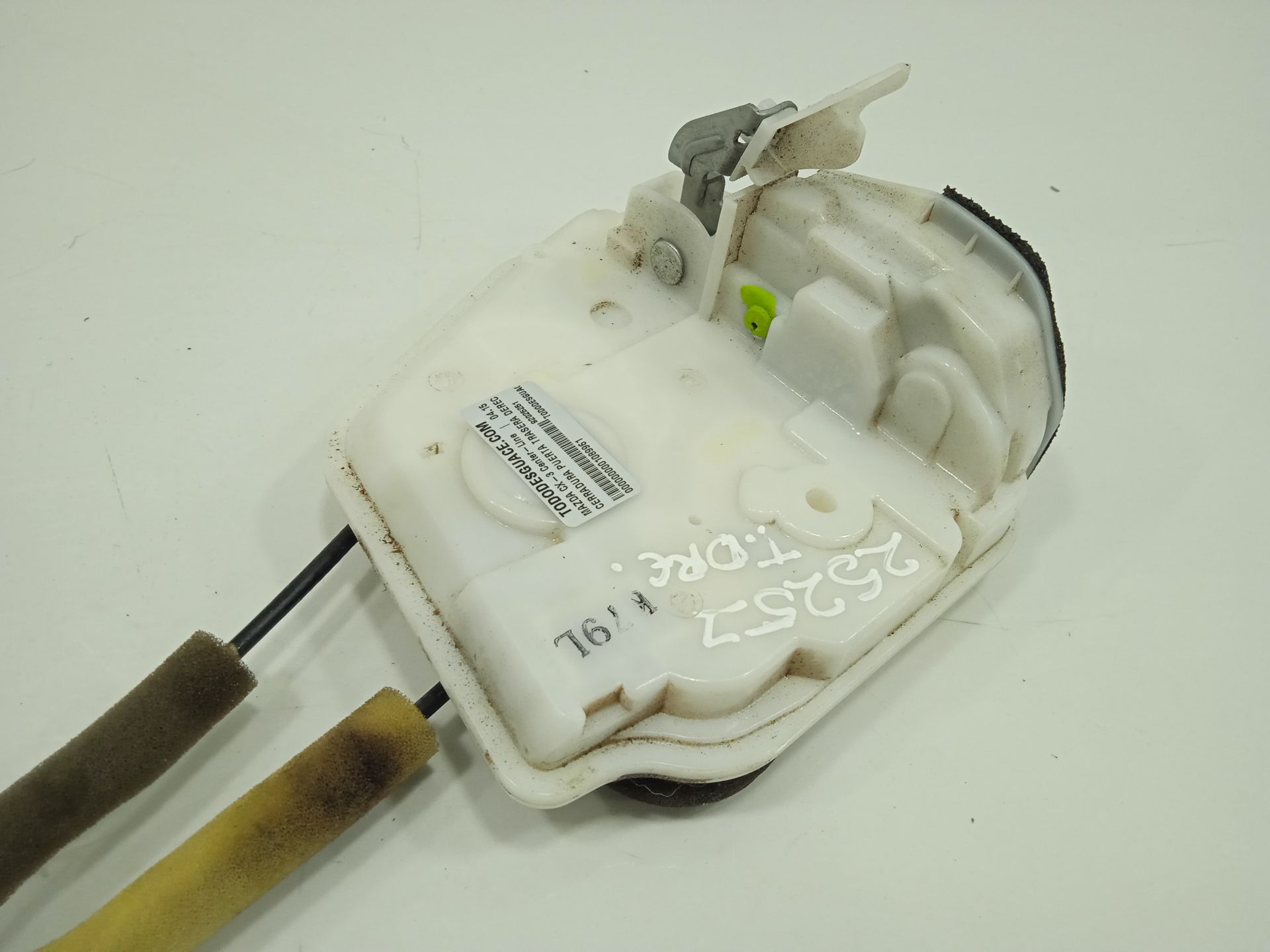 Cerradura puerta trasera derecha mazda cx-3 (dk) centerline