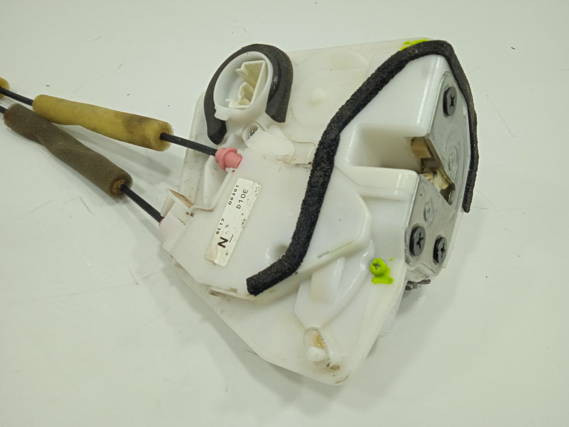 Cerradura puerta trasera derecha mazda cx-3 (dk) centerline