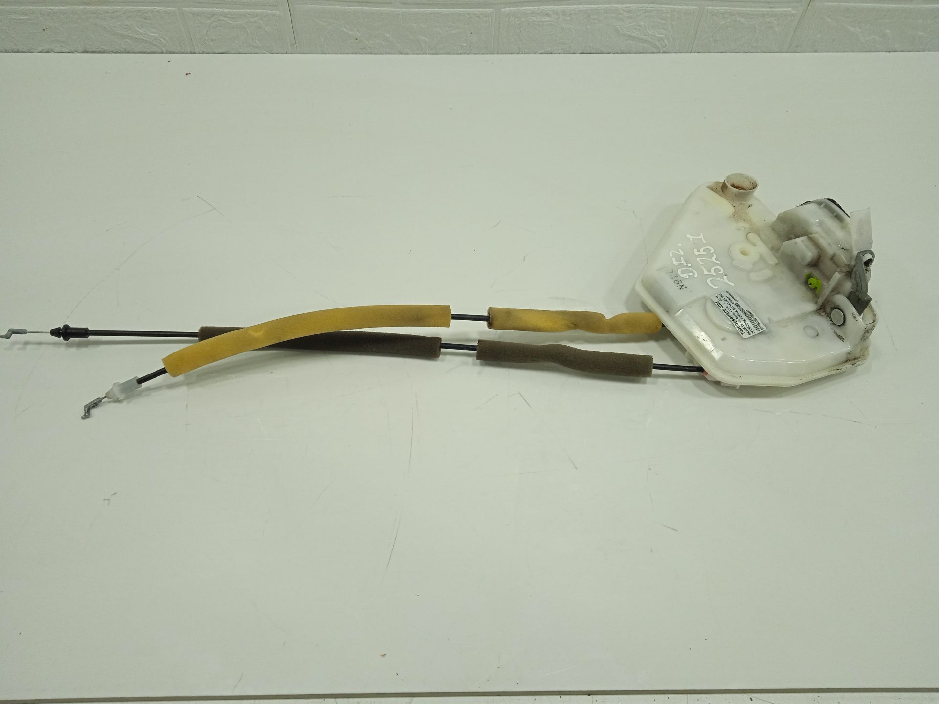 Cerradura puerta delantera izquierda mazda cx-3 (dk) centerline