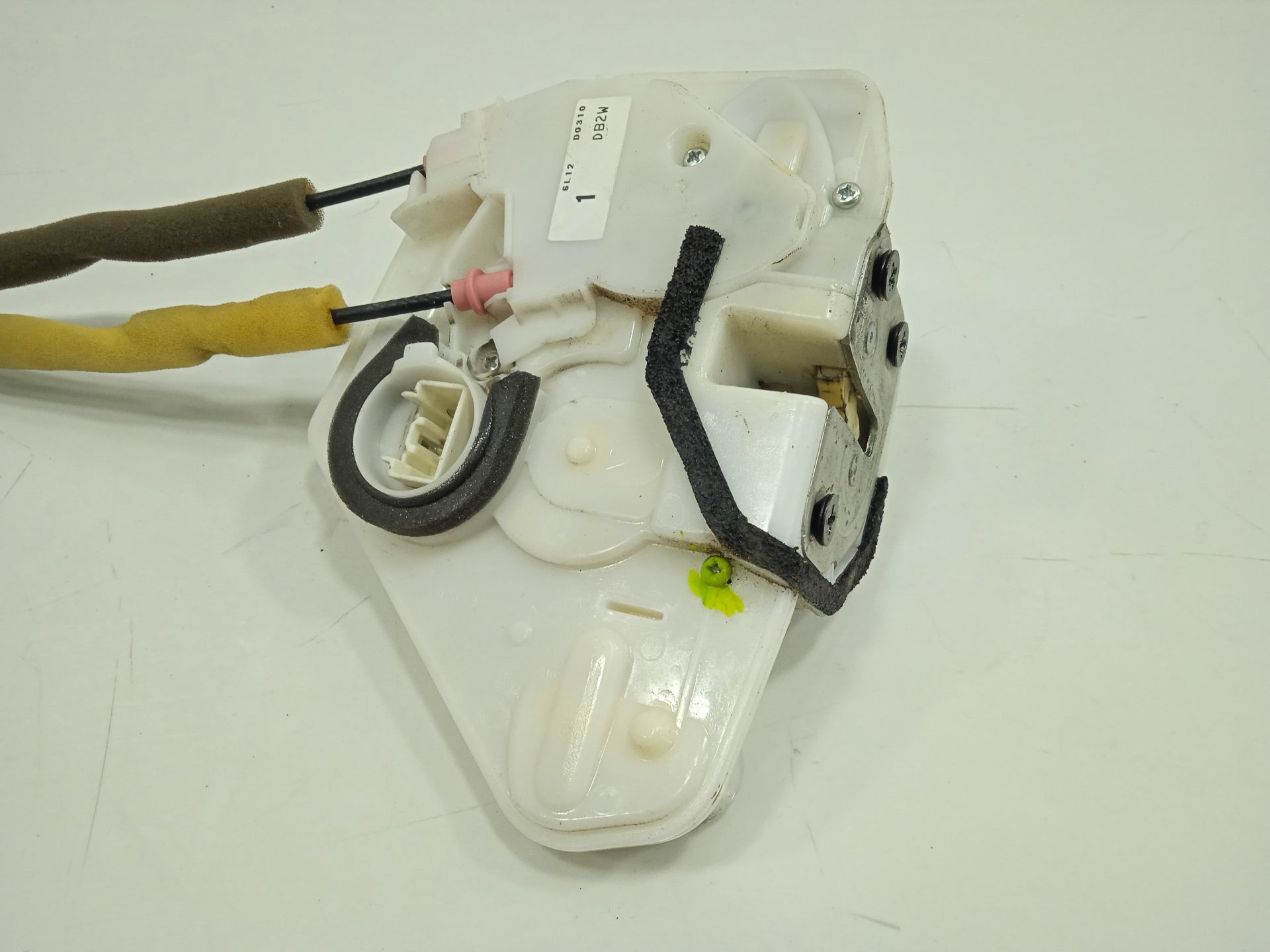 Cerradura puerta delantera izquierda mazda cx-3 (dk) centerline