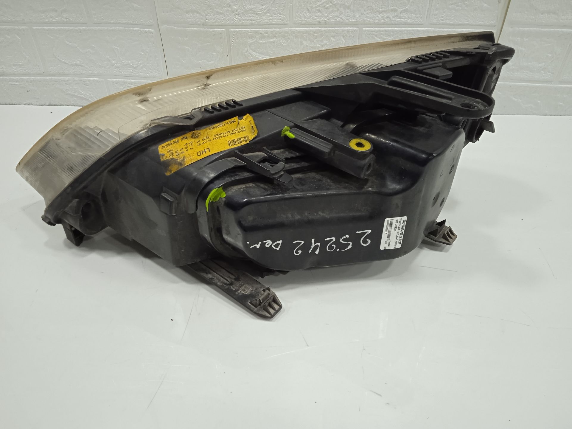 Faro derecho ford focus c-max (cap)(2003) ambiente (d)