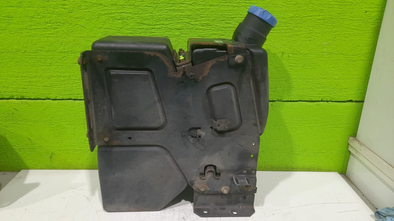 Deposito adblue   no identificado