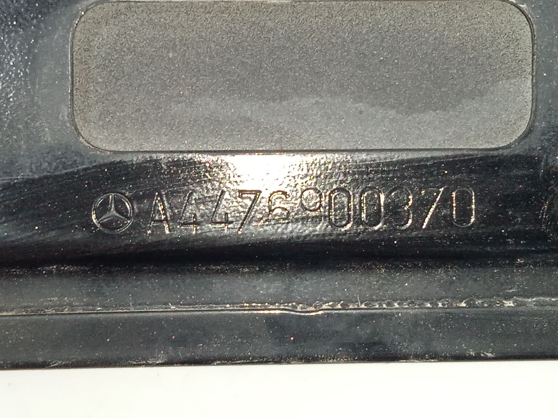 Moldura mercedes-benz eqv -clase (447) 