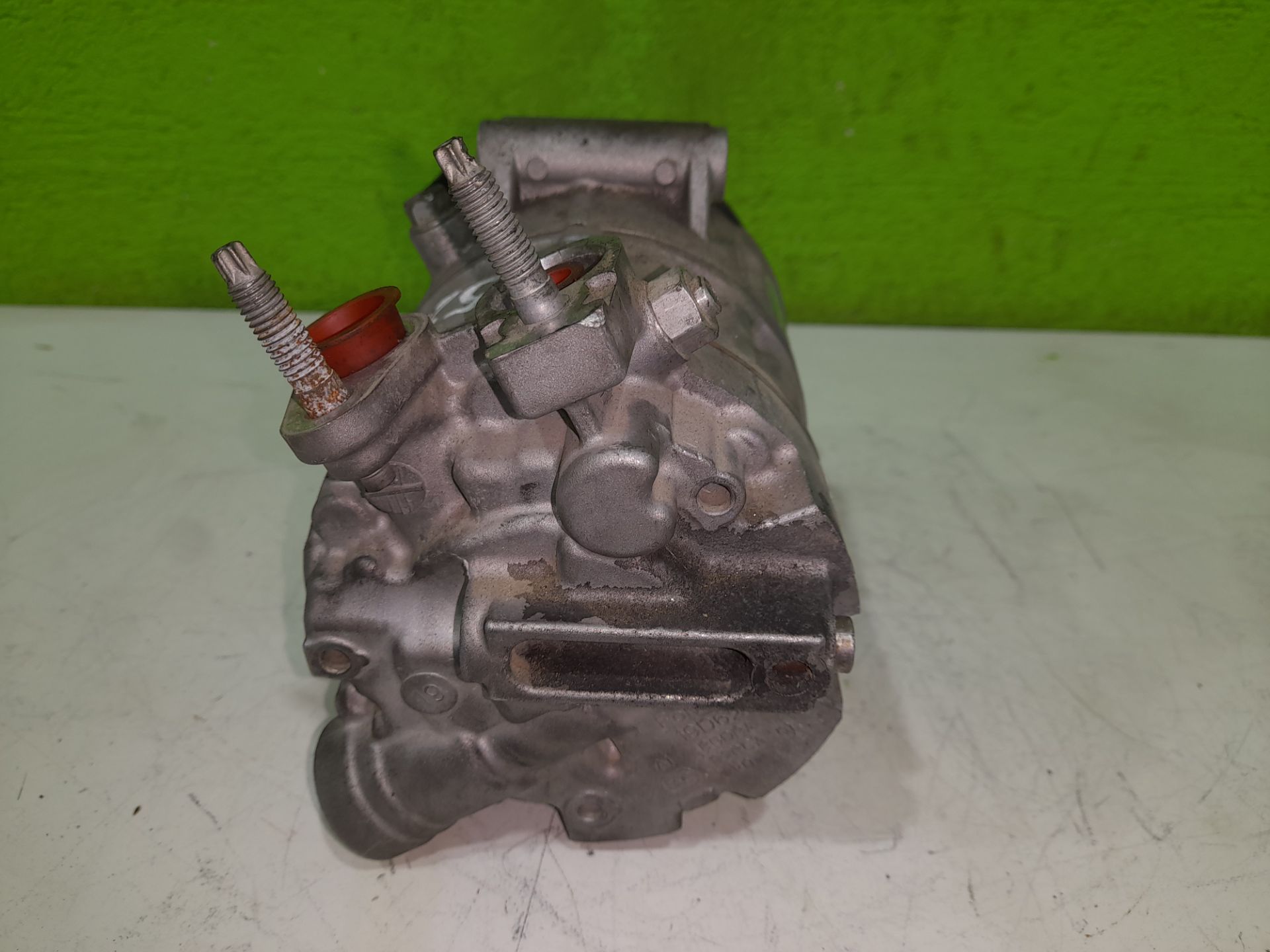 Compresor aire acondicionado   no identificado