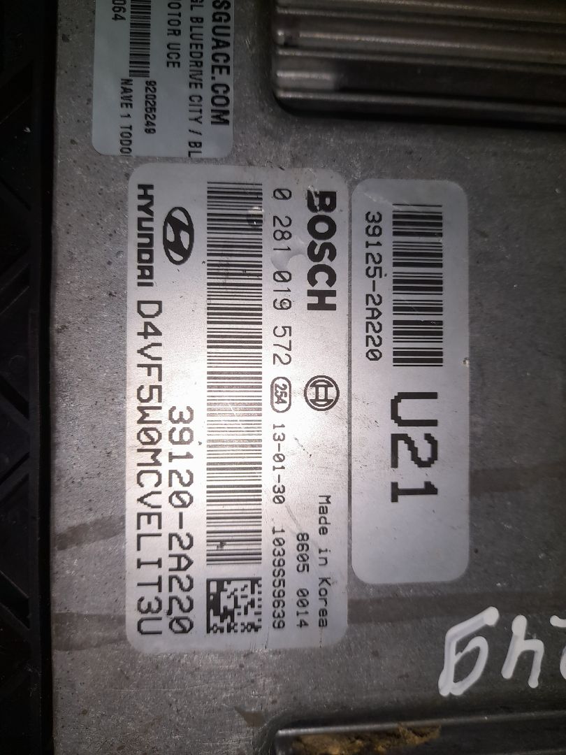 Centralita motor uce hyundai i40 (vf) gl bluedrive city  bluedrive 