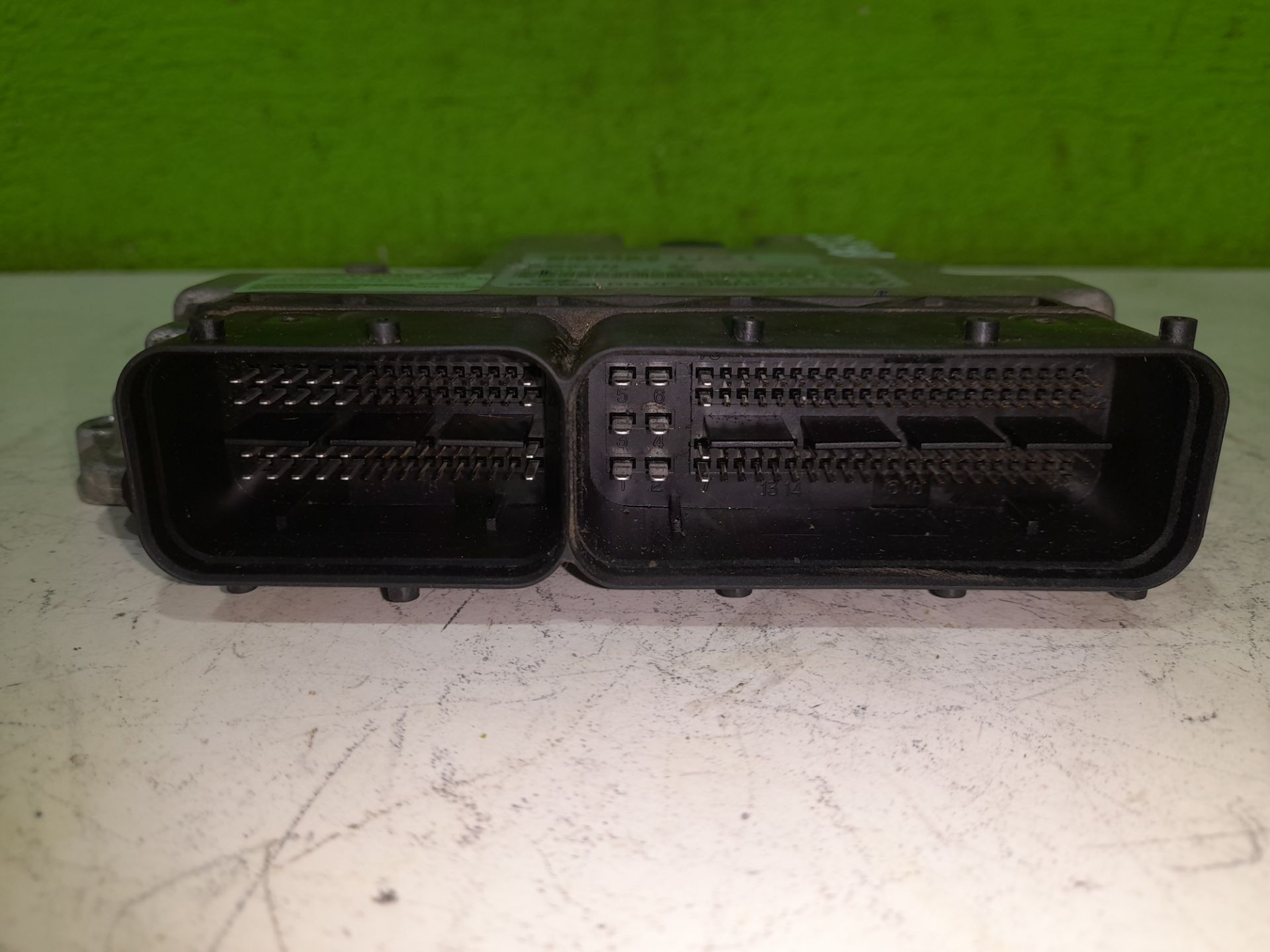 Centralita motor uce hyundai i40 (vf) gl bluedrive city  bluedrive 